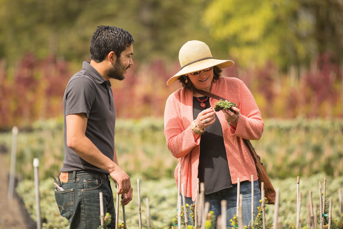 Horticulture student with faculty