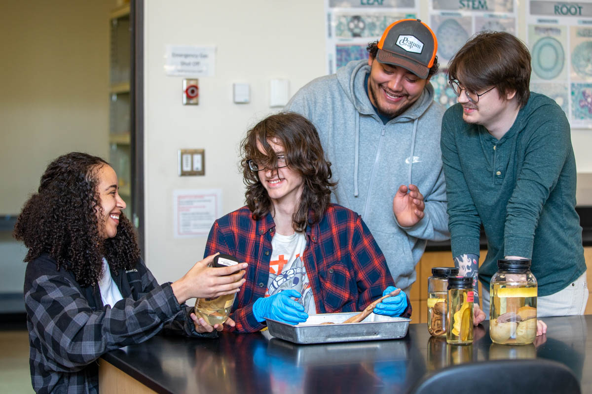 Biology lab students